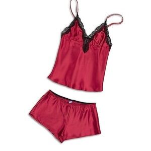 NWT Women's Lilac+London Satin
Camisole & Pajamas Shorts Sleep Set, Size: Small